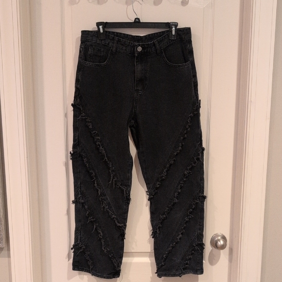 Stylish Black Fringe Mens Jeans - Picture 1 of 6